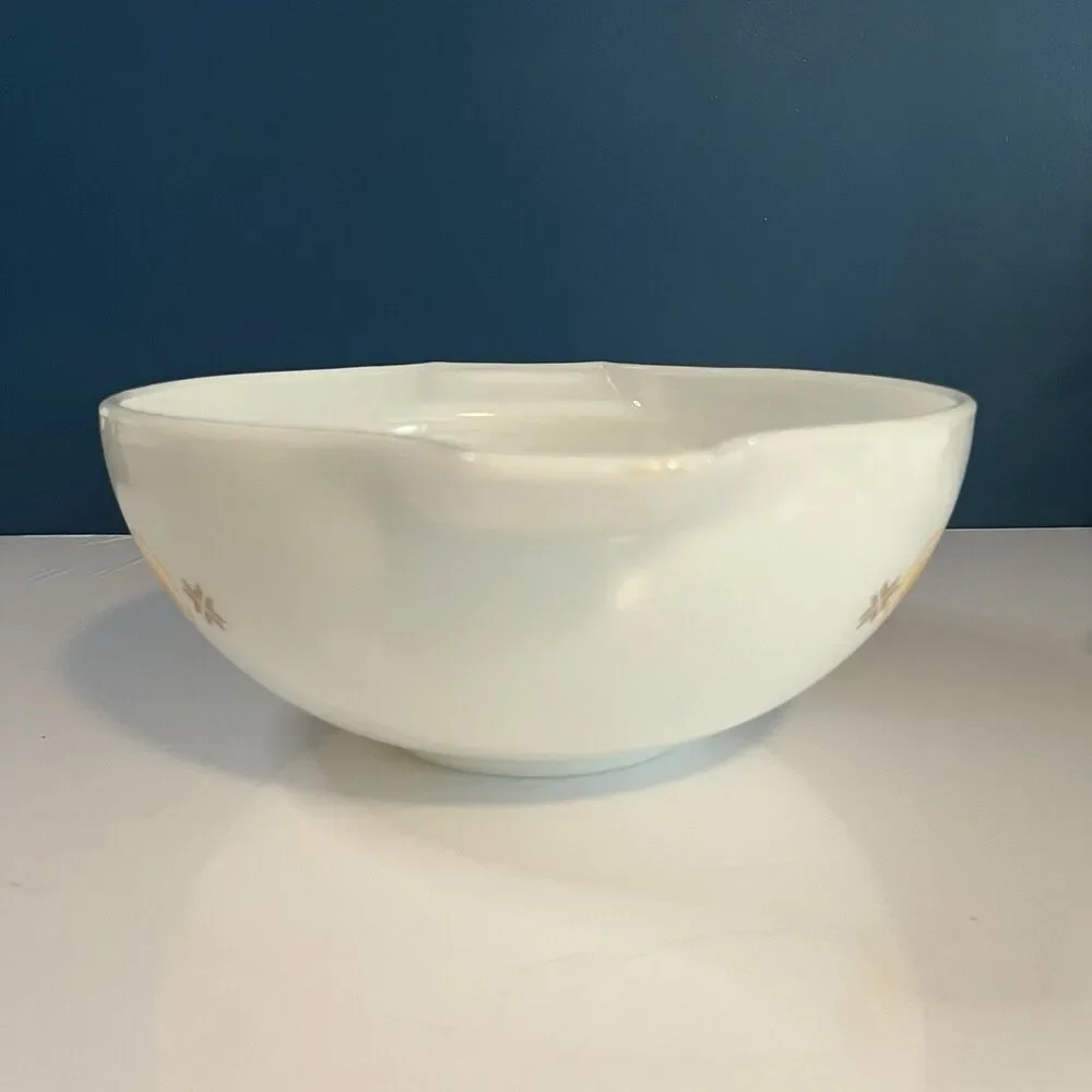 Vintage Pyrex Town & Country Cinderella Mixing Nesting Bowls #441 & 444 USA